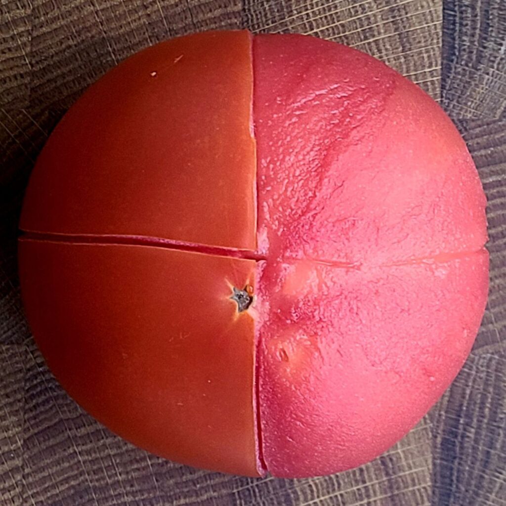 як зняти шкірку з помідора як зняти шкірку з помідора